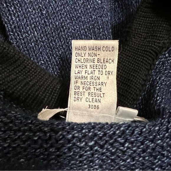Vintage Outlander Navy & Black Sweater Cardigan - Picture 10 of 10